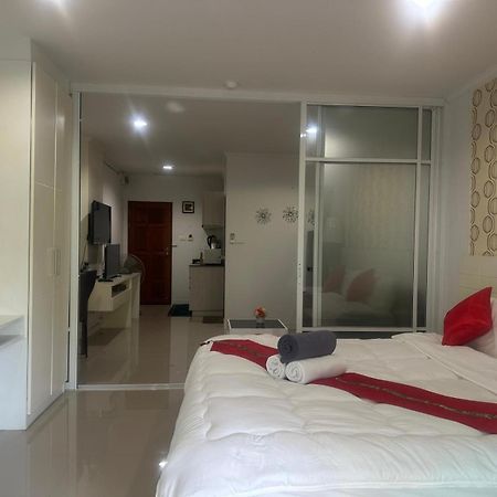 Baan Klang Condo In Central Huahin Kültér fotó