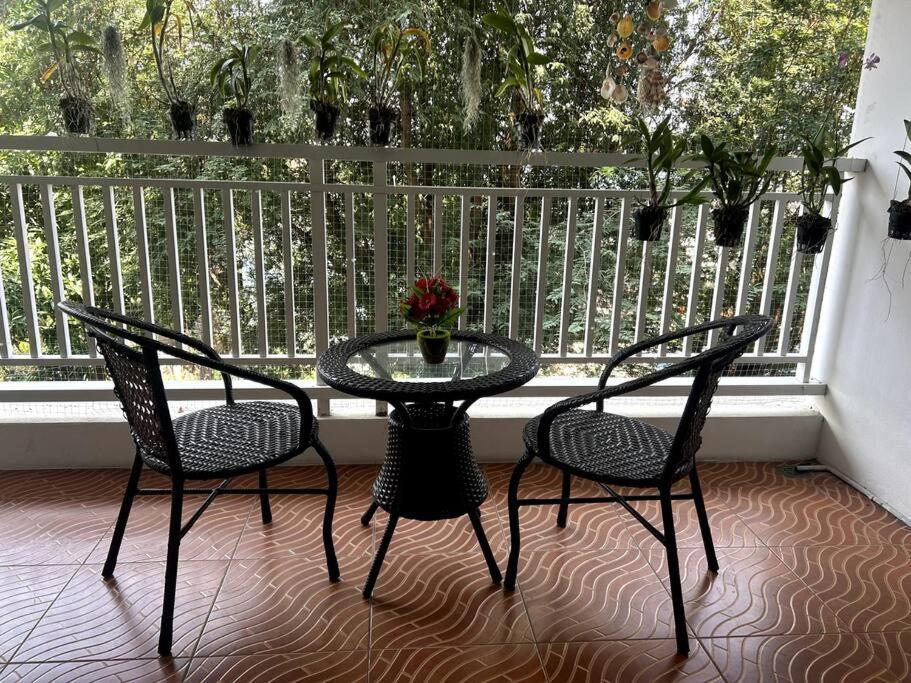 Baan Klang Condo In Central Huahin Kültér fotó