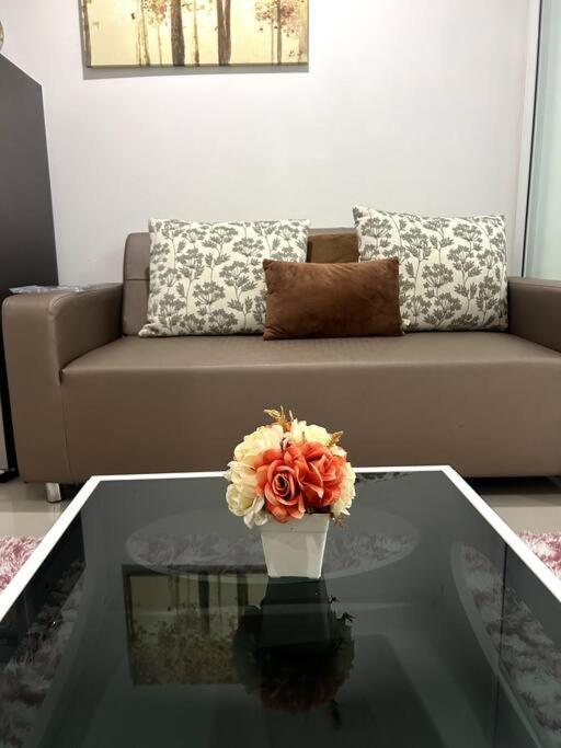 Baan Klang Condo In Central Huahin Kültér fotó